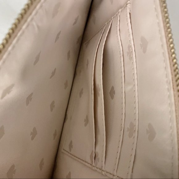 Kate Spade Cameron Medium Wristlet - Picture 4 of 5